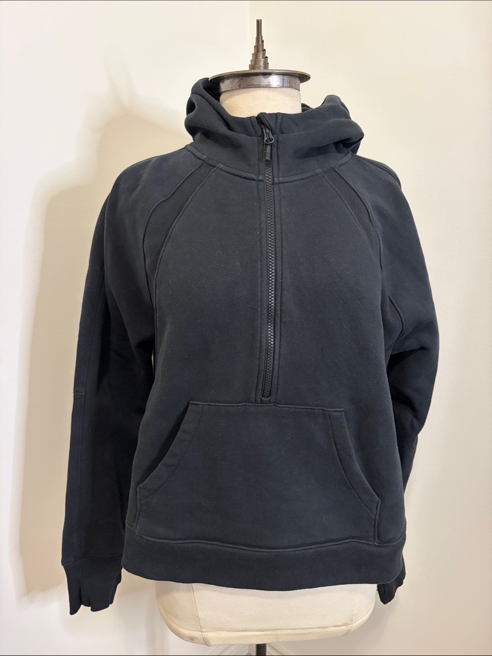LOLE Womens Black Cotton Blend Pullover Hoodie With Ribbed Panels SIZE LARGE